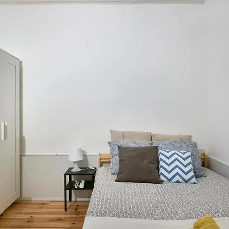 Amazing At Cais Do Sodre Гостевой дом