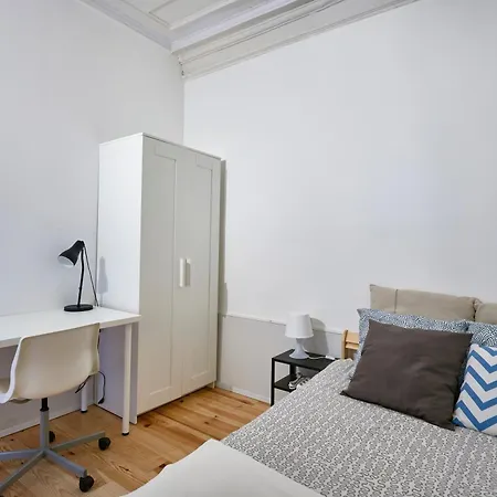 Гостевой дом Amazing At Cais Do Sodre *